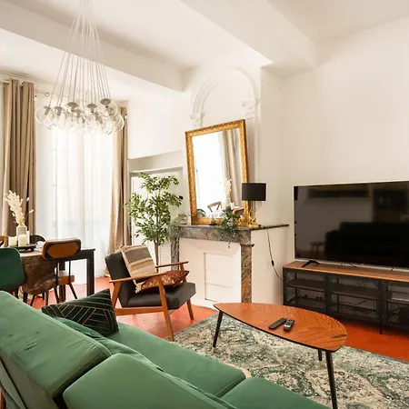 Apartment La Vaca T3 Standing Climatisation Wifi Netflix Coeur Historique
