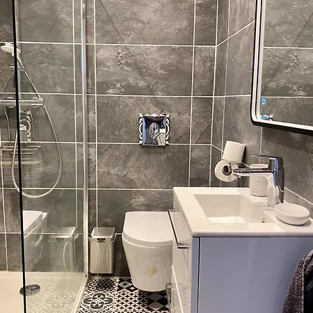 Apartamento La Vaca T3 Standing Climatisation Wifi Netflix Coeur Historique *