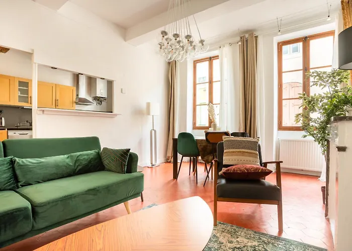 La Vaca Superbe T3 Climatisation Wifi Netflix Coeur Historique شقة *